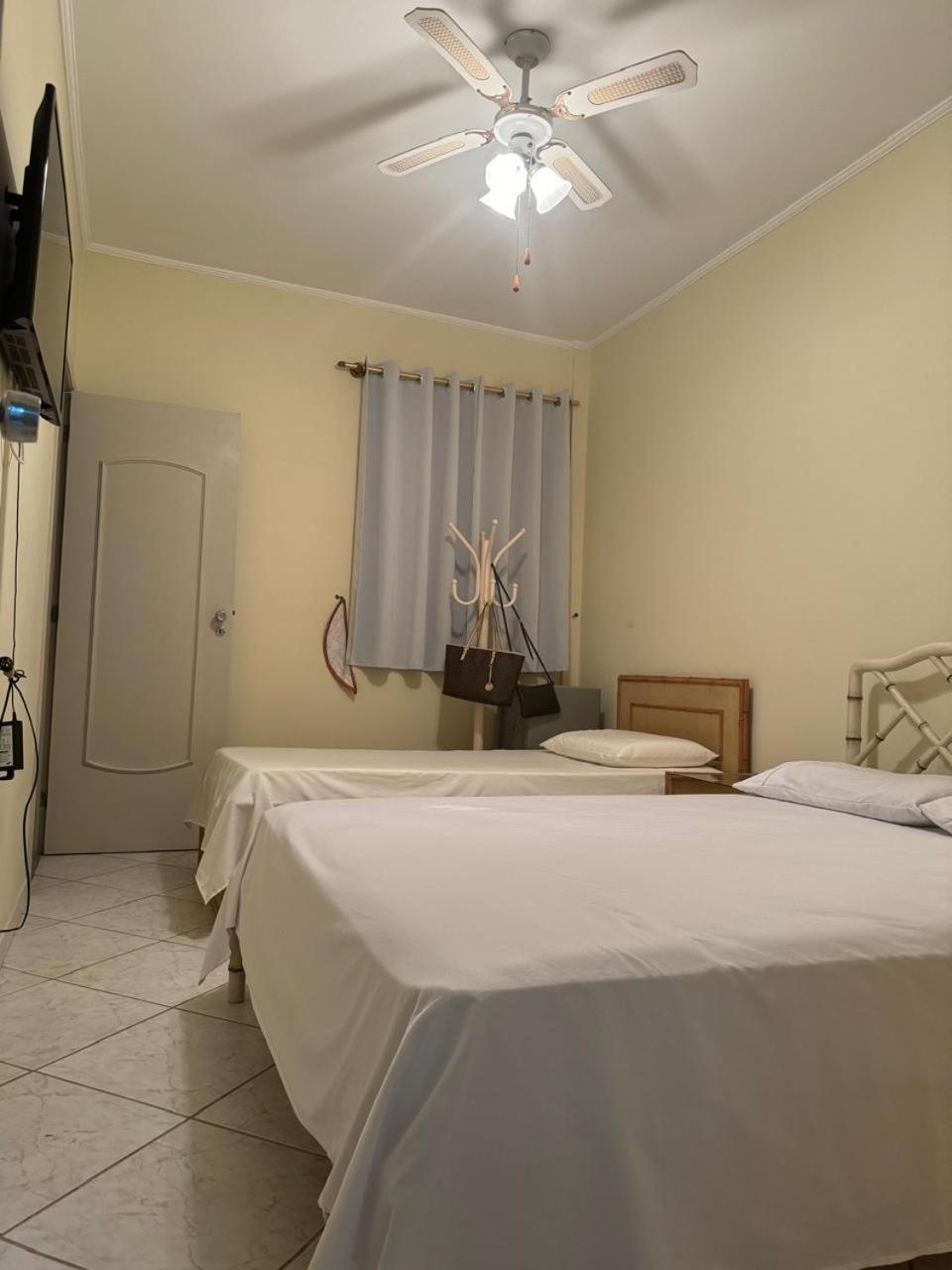 Apartamento Com Vista Mar グァルジャー エクステリア 写真