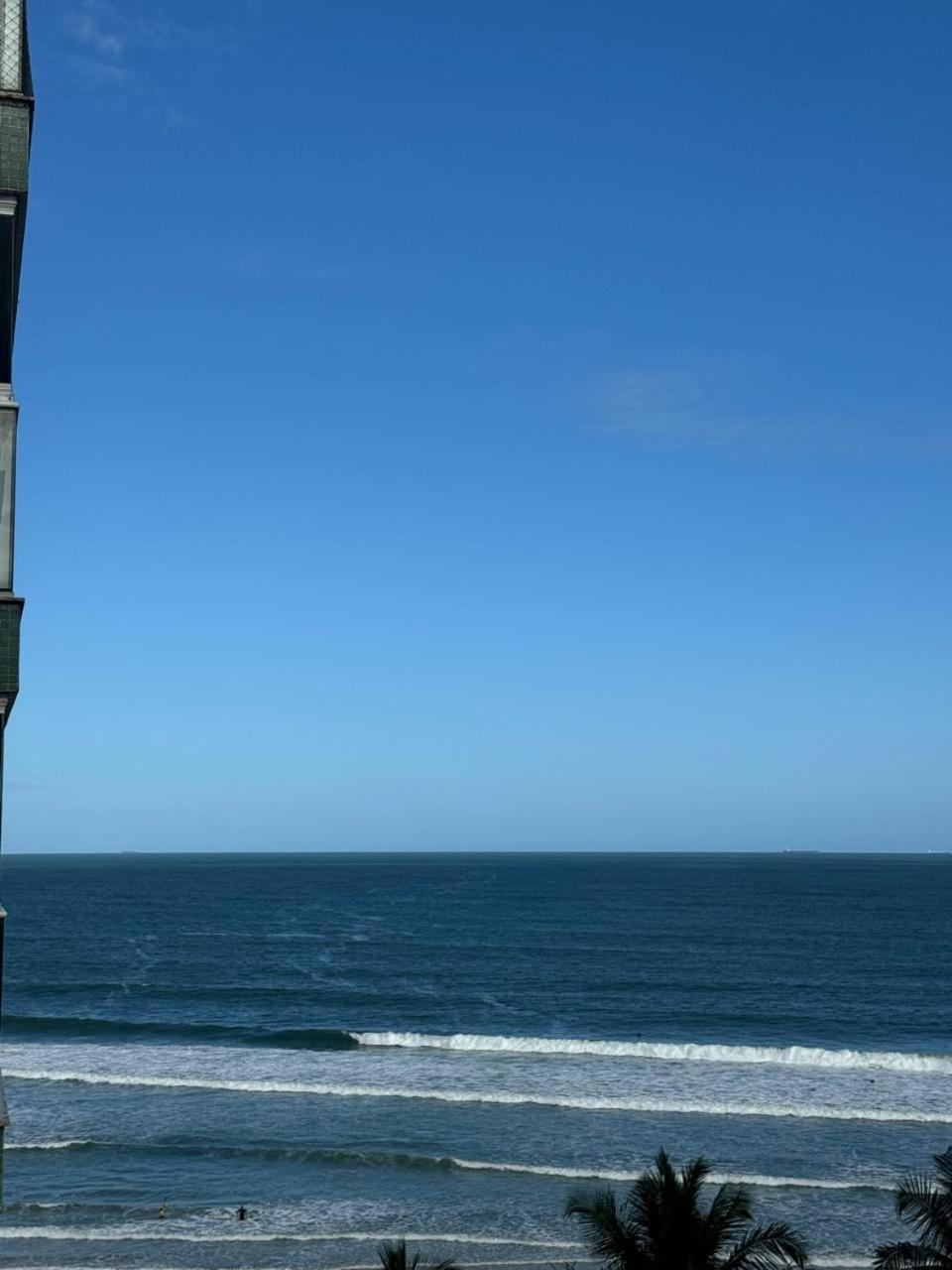 Apartamento Com Vista Mar グァルジャー エクステリア 写真